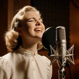 Before They Were Signed: A Little Girl With Nothing, and a Voice That Changed Everything