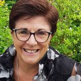 Maggie Dent - Raising Strong Girls