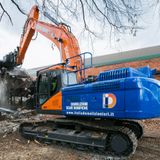 Ascolta la news: l'escavatore cingolato DX380LC-7 Doosan al servizio di Italia Demolizioni