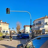 Scontro macchina-autocarro all’incrocio del “Cavallino”: nessun ferito ma danni ingenti