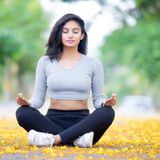 Gids voor het volgen van een online yoga docentenopleiding in India