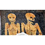 Gli scheletri della cattedrale di Atri (Abruzzo)
