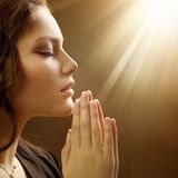 La preghiera cristiana non è una tecnica, ma l'incontro con Dio