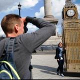 DA Checco Zalone a 20 posti di lavoro a Londra .  Il 50% dei laureati vuole andare via dall'italia e Londra e' la meta
