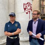 Basilica Palladiana imbrattata: polizia locale sulle tracce dei due responsabili