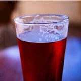El consumo de cerveza fuera de casa cae entre los españoles