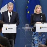 Suecia y Finlandia entregan a la OTAN su solicitud de ingreso en la alianza 18MAY