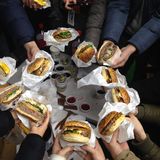 Felicitamos a la Hamburguesa en su día
