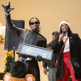 Offset Sets It Off For Christmas