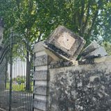 Villa Cordellina Lombardi, camion sbanda e abbatte capitello e statua del Settecento