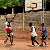 Basketball, maternité de Ballayara et caravane médicale à Diffa au cœur du Niger sur Kalangou