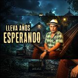 EL NIÑO QUE APARECÍA EN UN CEMENTERIO OLVIDADO... Y NADIE SABÍA QUIÉN ERA
