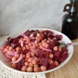 Insalata di barbabietola e ceci