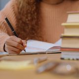 Borse di studio per universitari e laureati: quelle che scadono ad aprile