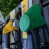Caro carburante, Assoutenti: benzina verde sopra i 2,5 euro al litro in autostrada