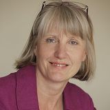 Rob McConnell Interviews - DR MARY ZENNETT - The Power Pharmaceutical Lobby Prevents Patients From Receiving Alternative Treatments