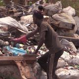 À Filingué, les "Yan Gongolba" impliquent les enfants dans la vente de ferrailles, au grand dam des parents (Le Niger sur Kalangou)