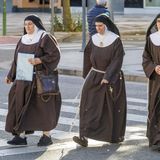 Las noticias de Herrero: La juez decreta el desahucio de Belorado: las ex monjas tienen un mes para irse del monasterio