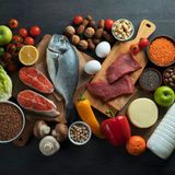 Luci e ombre della dieta paleo.