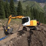 Via alla stagione sciistica nel cuore delle Dolomiti grazie alla benna selezionatrice MB-HDS314 di MB Crusher