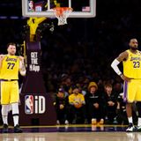 Tirando a Fallar: Madrid y Barça, al límite en la Euroliga, los Lakers vuelan y Ferrol respira baloncesto
