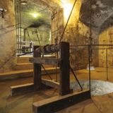 CASTELLO DI SORCI, la rabbia di un uomo senza testa