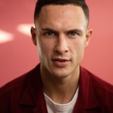 RADIOCENTRO POKALBIAI: pokalbis su seriale „Baltasis lotosas“ nusifilmavusiu lietuviu Arnu Fedaravičiumi