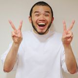 アフロ、映画『津田寛治に撮休はない』インスパイアソング製作　萱野孝幸監督による“アンサーMV”も