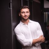 Noah Loul Shares 8 Ways AI Is Making Sales Smarter and Faster