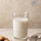 Latte di mandorla fatto in casa: facile, senza macchina