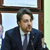 Giunta Stefani al debutto: via libera a 83 milioni per piano casa e sicurezza idrica