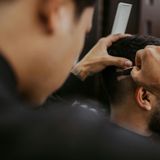 La… barba è “nera”: metà dei dipendenti senza contratto di lavoro. Scatta la multa