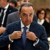 “Diffuse carte riservate”, esposto dei Servizi Segreti contro il procuratore Lo Voi