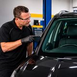 How to Spot a Faulty Auto Glass Installation Before It Becomes Dangerous?