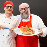 Acampora (“PizzAut”): «Non mandate soldi ma vicinanza e amore»