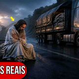 CAMINHONEIRO VIU JESUS TREMENDO DE FRIO NA BR... E DEU A CARGA QUE LEVAVA