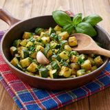 Zucchine a funghetto: non solo contorno, ma anche condimento per mille ricette