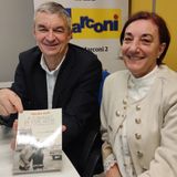 A cavallo di due sedie