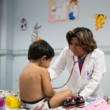 Roberto Isaias transforms lives with more than 600 surgeries and 5 millions of attentions