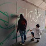 Bombolette, Hello Kitty e un graffiti pasquale: l’omaggio di Alessandro e Nicolas alla città