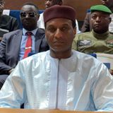 Pouvoirs du Premier ministre, détention de journalistes et intelligence artificielle en milieu scolaire (La semaine sur Kalangou)