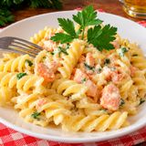 Pasta Cremosa Panna Salmone e Curry