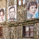 Por qué Mogarraz es uno de los pueblos más insólitos de España