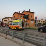 Incidente con il ciclomotore sulla Vecchia Gasparona: feriti due adolescenti