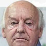 Cápsulas Culturales - Eduardo Galeano * Escritor y Poeta * Uruguay - Conduce: Diosma Patricia Davis * Argentina.