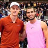 Alcaraz vince gli Us Open contro Sinner e gli strappa anche la vetta della classifica Atp