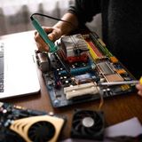 Spiridon Geha: Pioneering Excellence in the Computer Retail Industry
