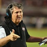 Episode 400 - The Pirate Sails Off Into The Sunset- Mike Leach Passes Away At The Age Of 61- Head Football Coach Mississippi State Bulldogs