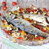 SPIGOLA AL FORNO CON VERDURE il secondo di pesce più buono