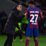 S46E5: Would A Male Footballer Object To A Kiss From A Female Manager